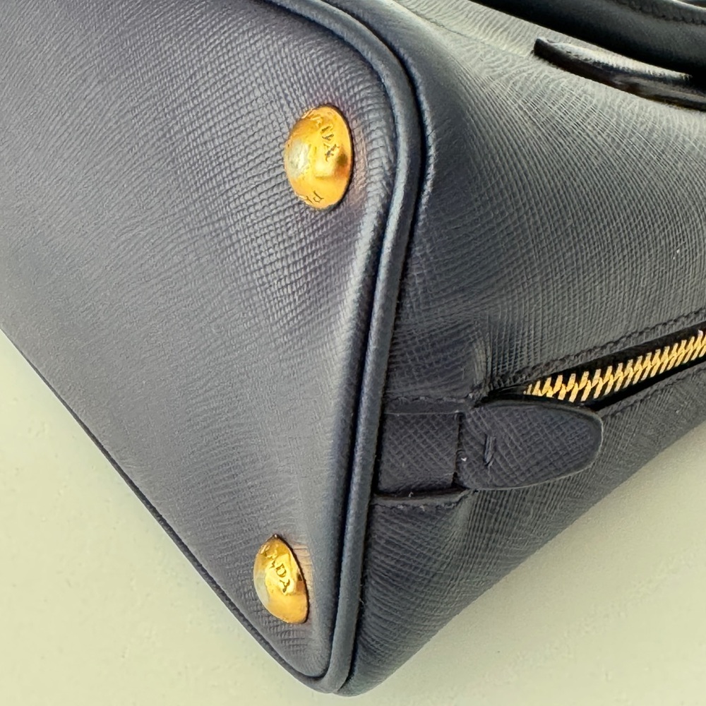 Prada Purple Saffiano Lux Leather Small Promenade Crossbody Bag - Picture 9 of 16